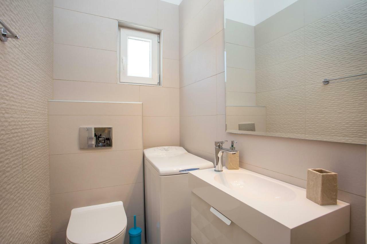 Mythos Luxury Villa Faliraki Bagian luar foto